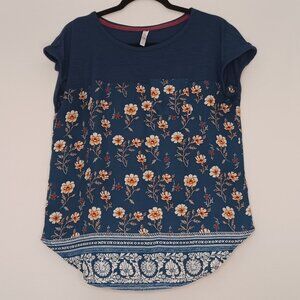 Women's Xhileration Blue Floral Blouse Size Small